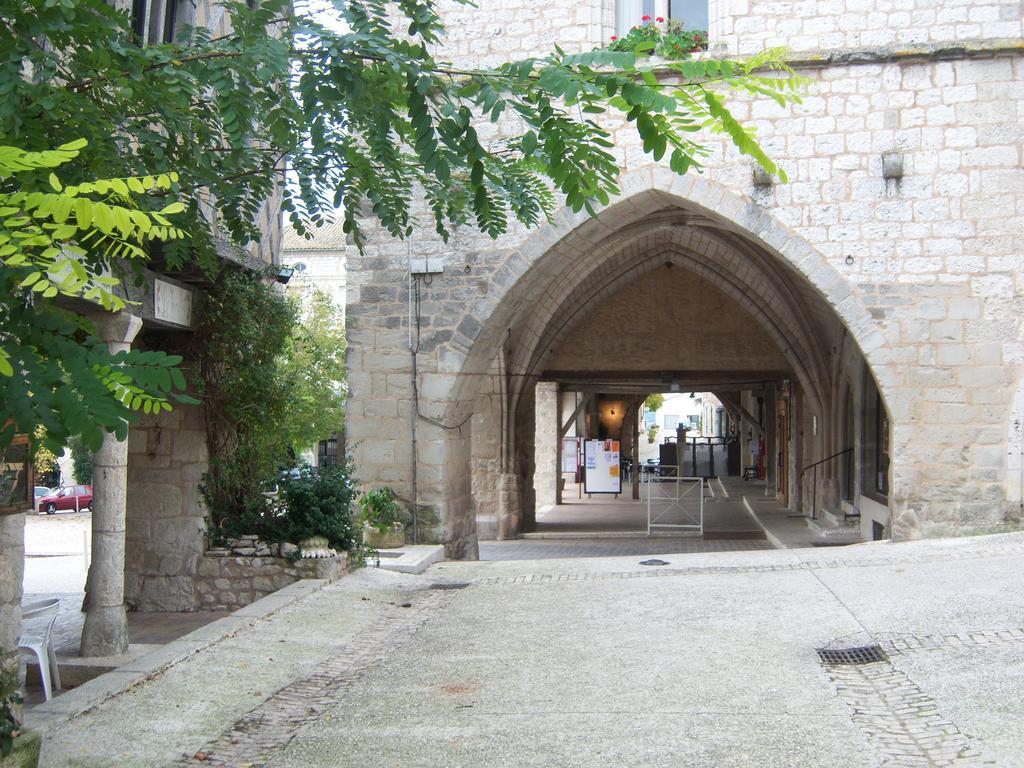 Petit Gite Des Augustins Monflanquin Dış mekan fotoğraf